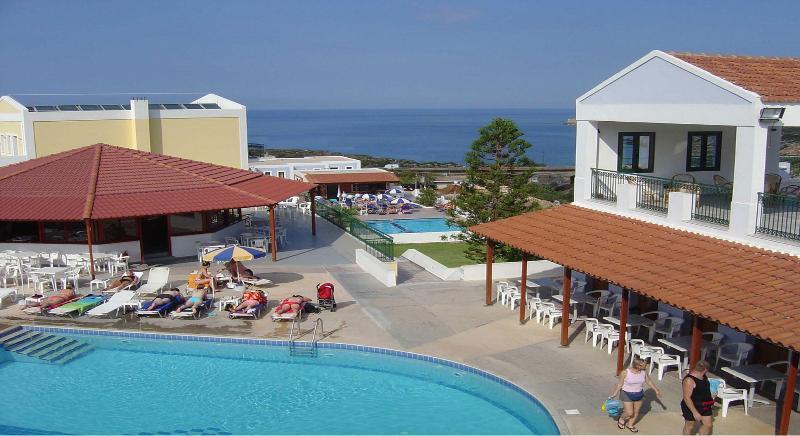 Camari Garden Hotel Apartments Gerani Chanion Екстериор снимка