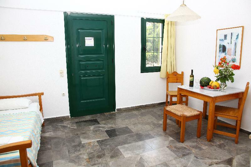 Camari Garden Hotel Apartments Gerani Chanion Екстериор снимка